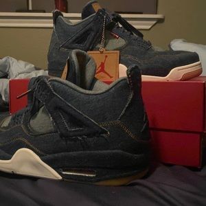 Air Jordan 4 “blue Jean denim”